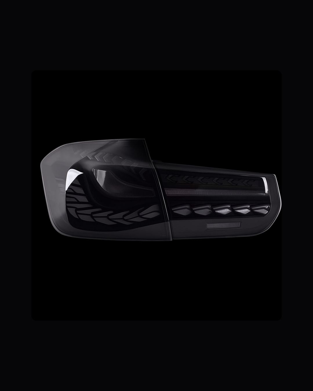 Dragon Scale V2 Smoked tail light
